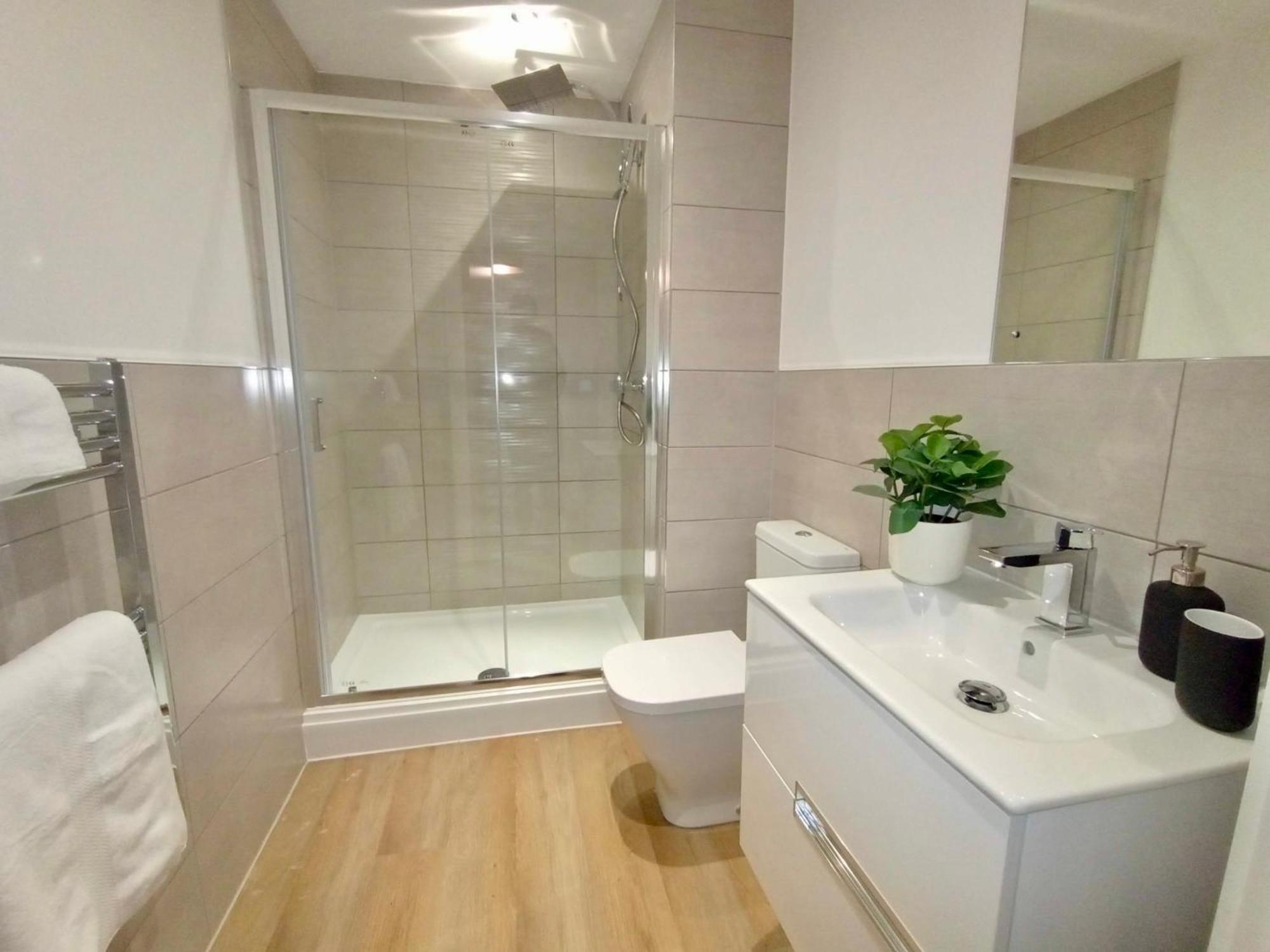 Luxury 2 Bed 2 Bath Flat Near Old Trafford Daire Manchester Dış mekan fotoğraf